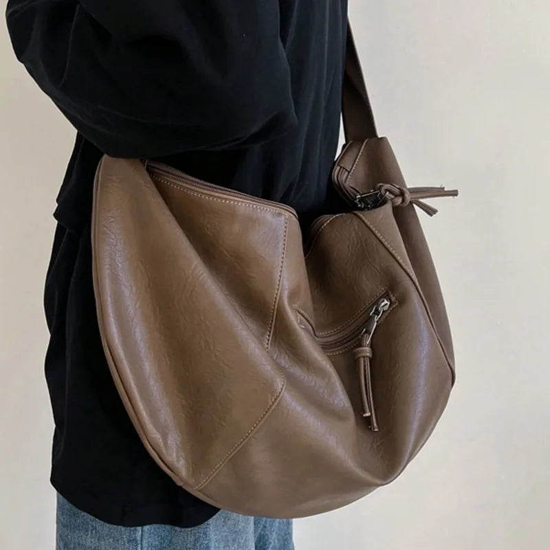 Men Dumpling Shape PU Crossbody Bag Large Capacity Casual Shoulder Bag