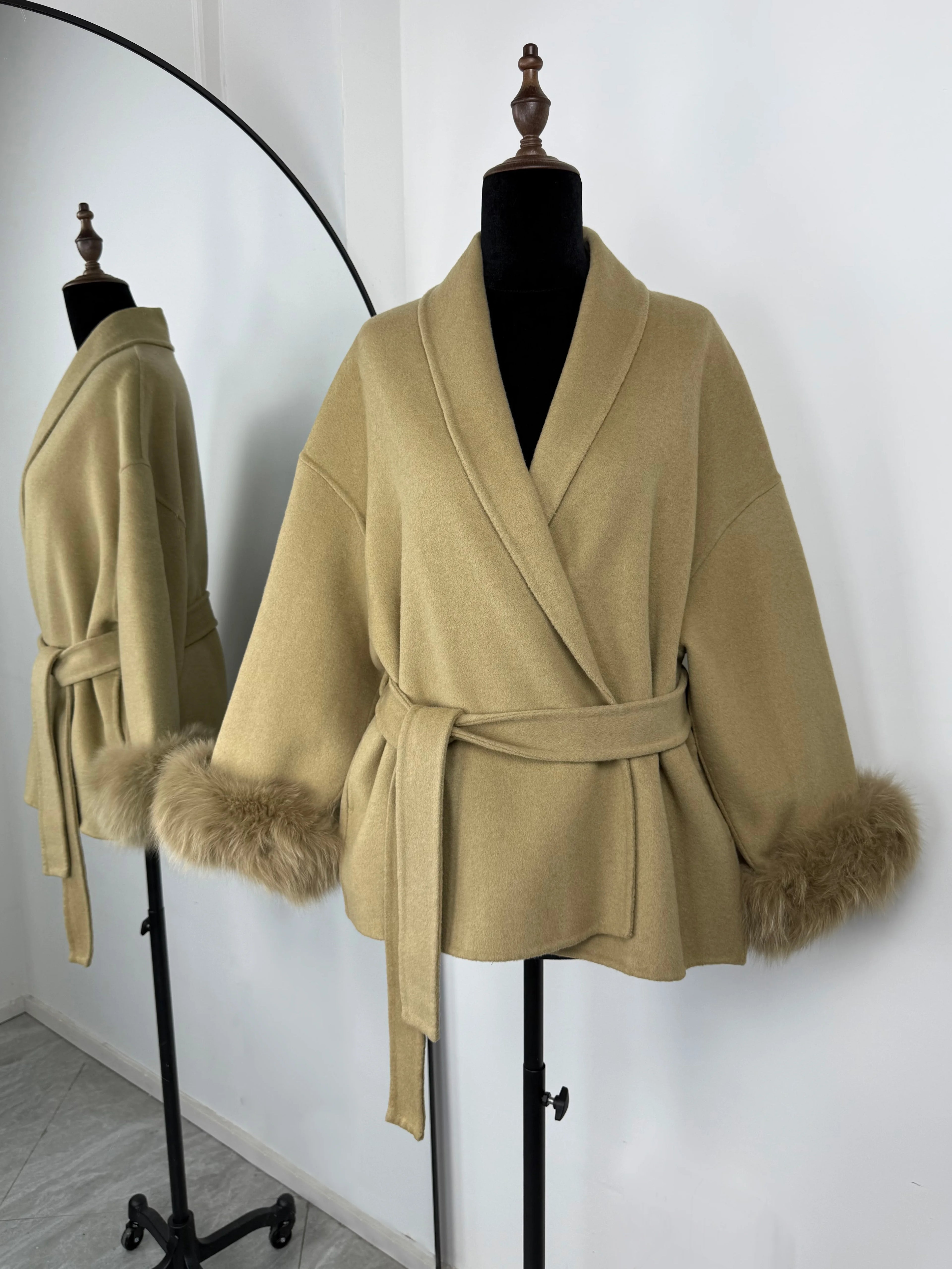 Women Wool Coat Faux Fur Collar Short Double Sided Elegant Jacket