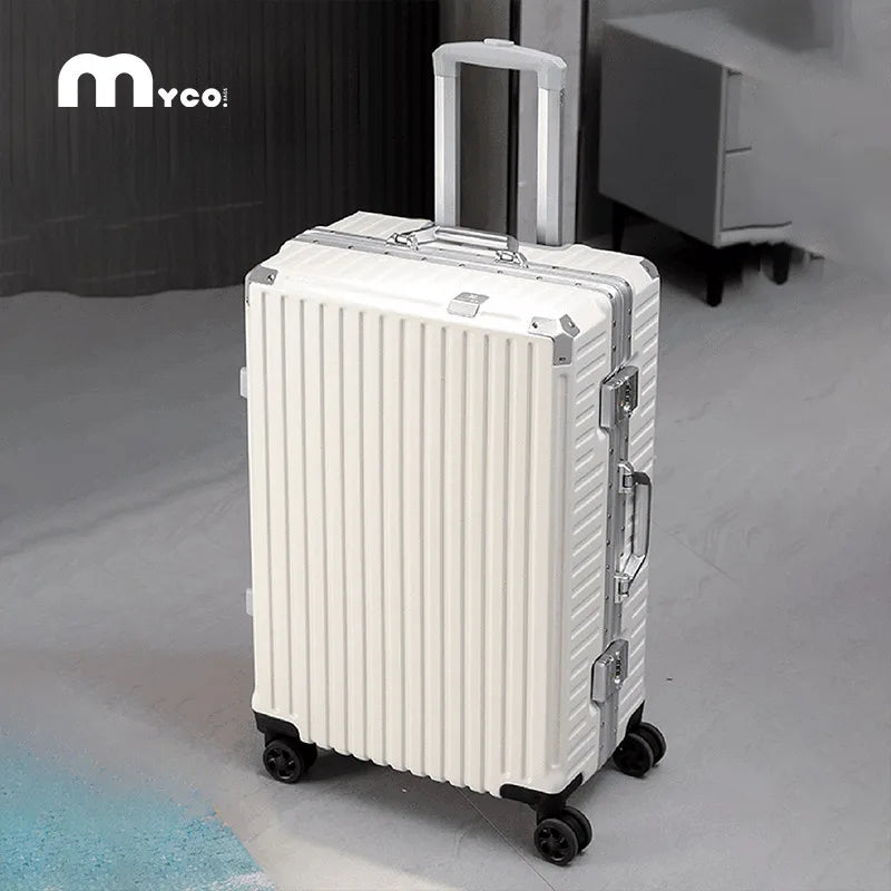 Aluminum Frame Rolling Suitcase USB Carry On Luggage with Spinner Wheels