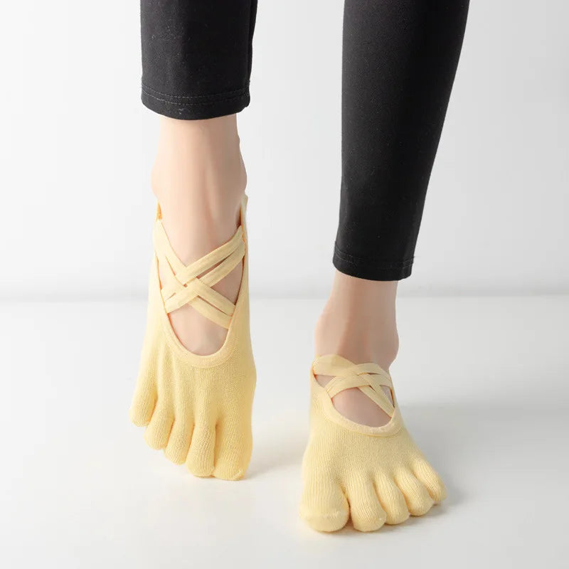 Women Anti Slip Pilates Five Toe Yoga Socks Silicone Grip Cotton Fitness Socks 1–4 Pairs