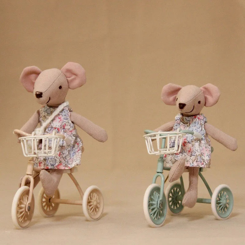 Miniature Iron Tricycle Realistic Bicycle Accessory Home Decor Gift
