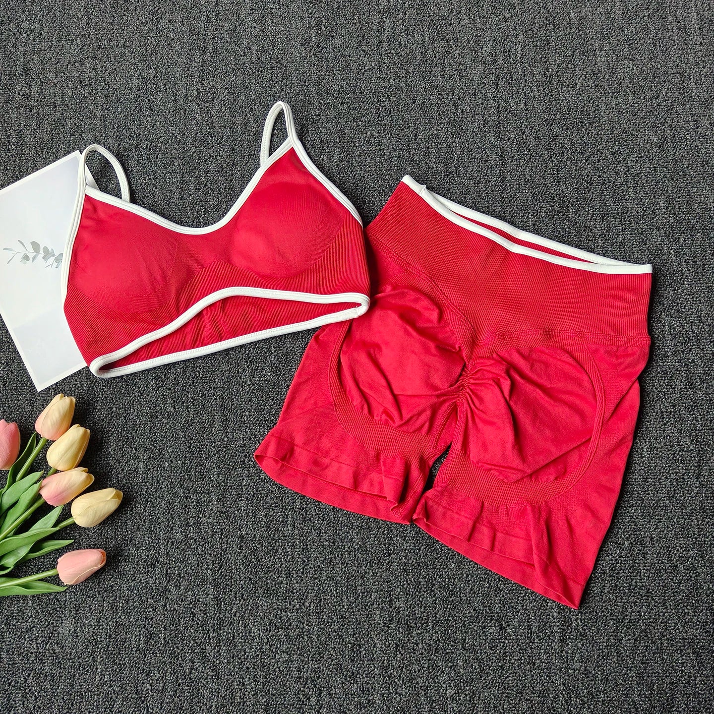 Peach Buttock Yoga Set Women Gym Seamless Suspender Bra High Waist Hip Lifting Shorts Fitness Set