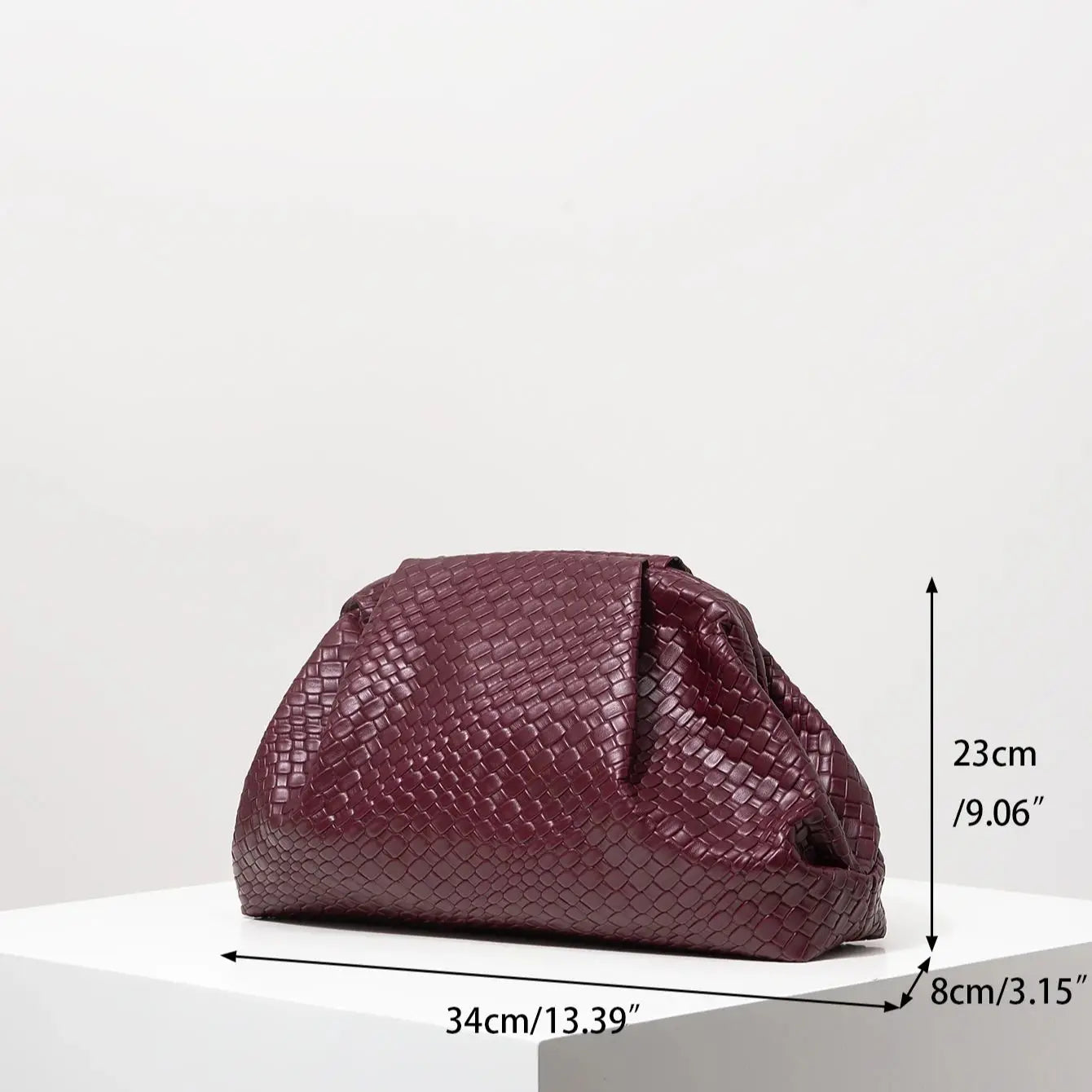 Vintage Woven Clutch Bag for Women Large Capacity Burgundy Purse