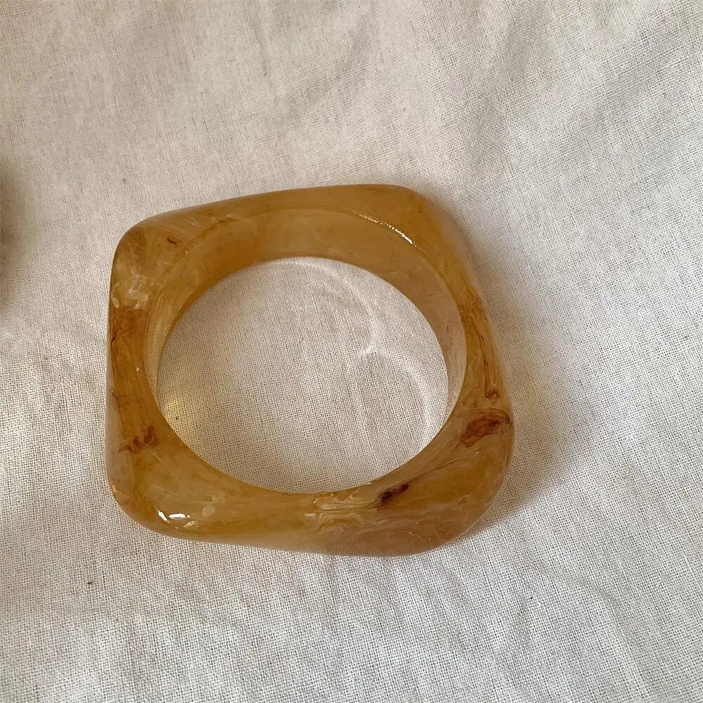 Women Vintage Resin Bangle Bracelet Chunky Geometric Beige Brown Jewelry