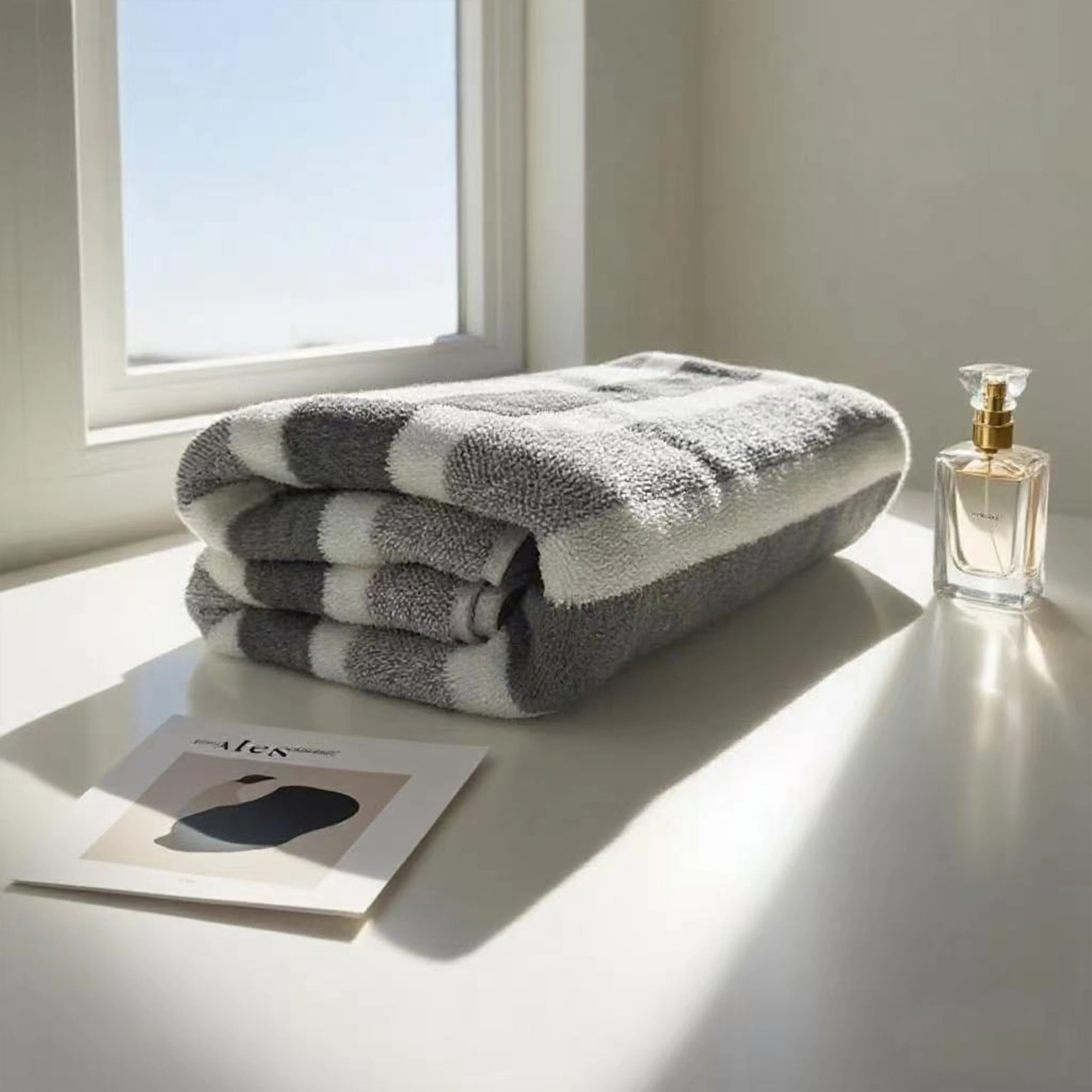 Thick Bath Towel Quick Dry Strong Absorbent Durable Non Shedding Home Beach Towel