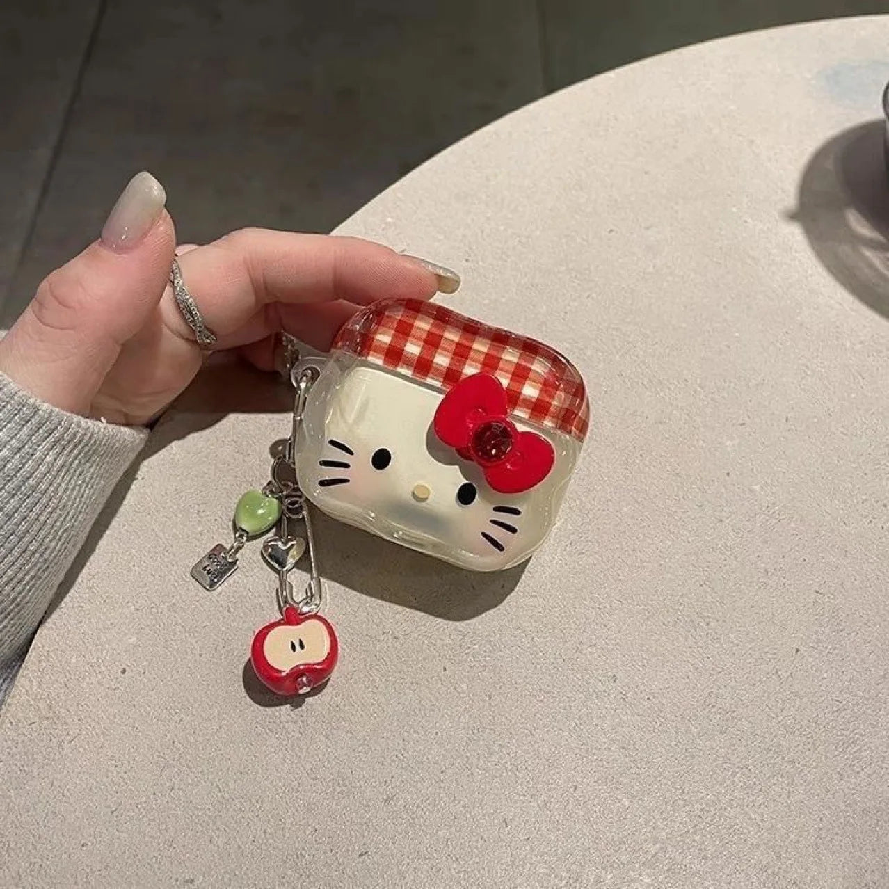 AirPods 1/2/3/4/Pro/Pro 2 Hello Kitty Cartoon Case Cute Protective Cover with Keychain