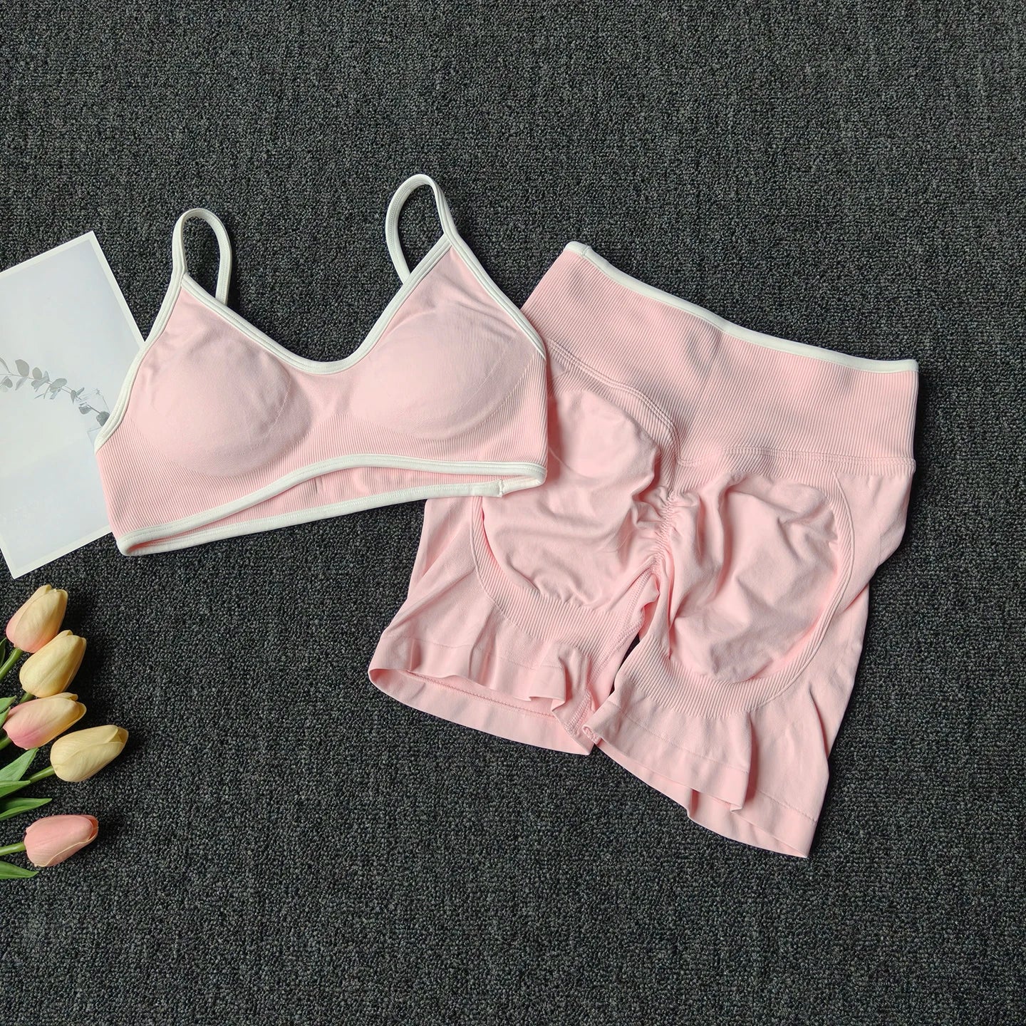 Peach Buttock Yoga Set Women Gym Seamless Suspender Bra High Waist Hip Lifting Shorts Fitness Set