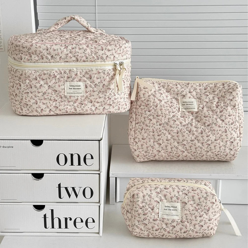 Floral Cosmetic Bag Travel Organizer Makeup Pouch Large Capacity Toiletry Storage Bag Portable Zipper Handbag