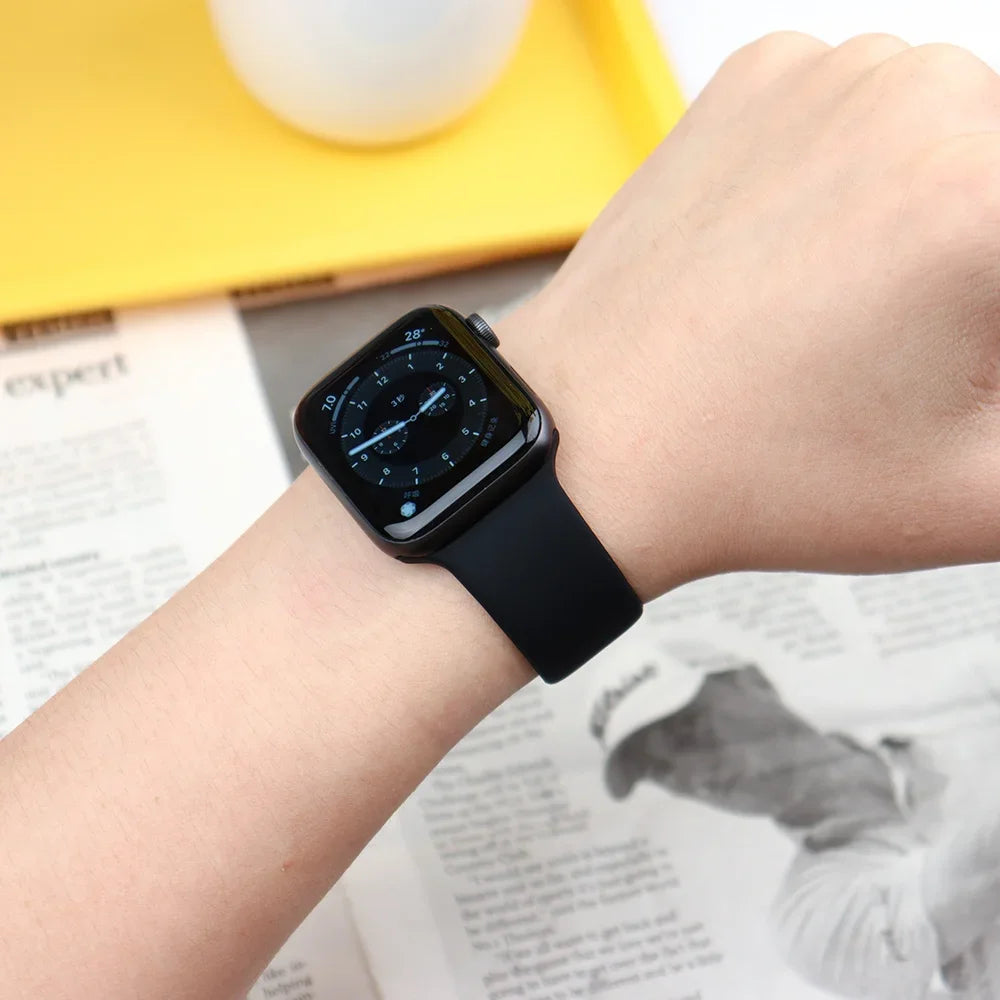 Silicone Apple Watch Band – Sport Strap Replacement for Apple Watch Series 3–9, SE & Ultra