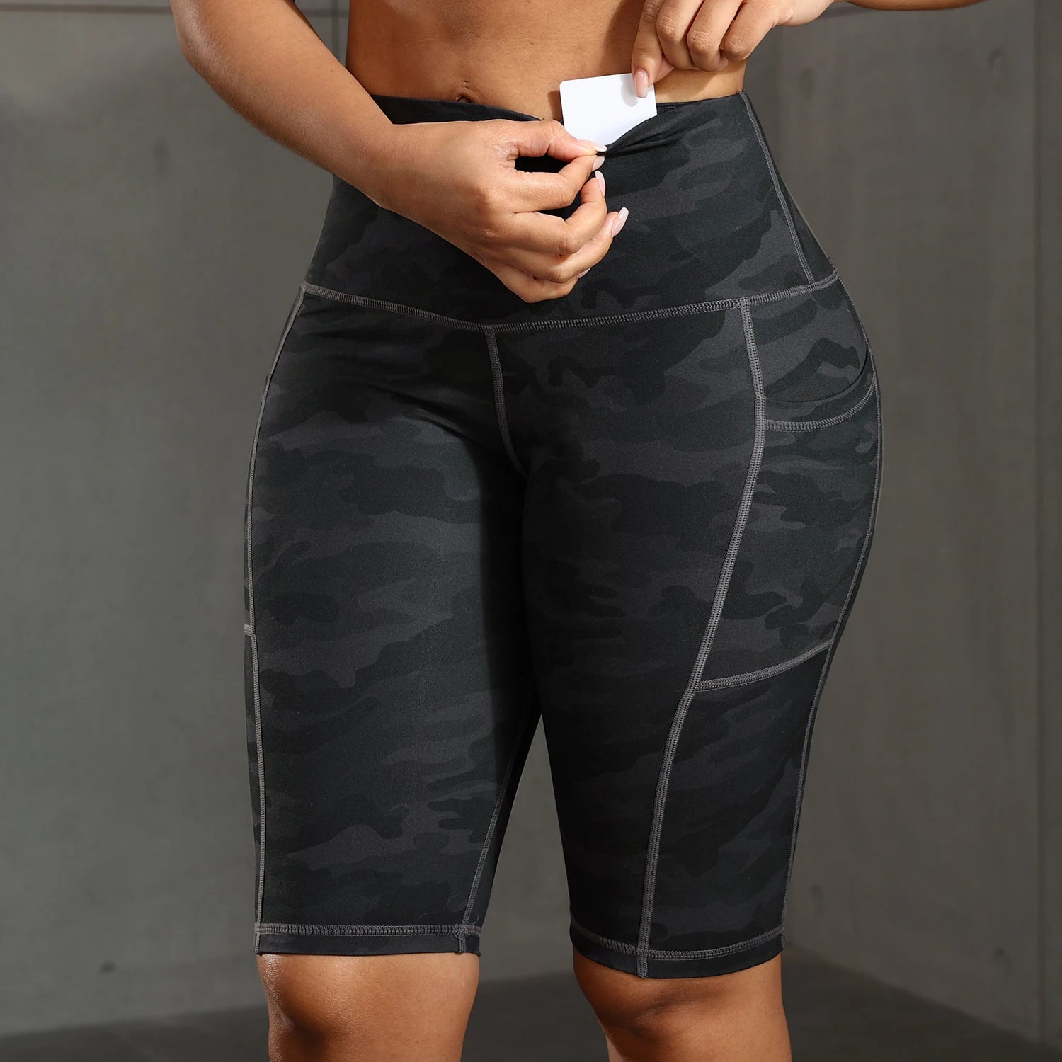 Women’s Butt Lift Workout Shorts with 3 Pockets Stretch Athletic Gym Shorts