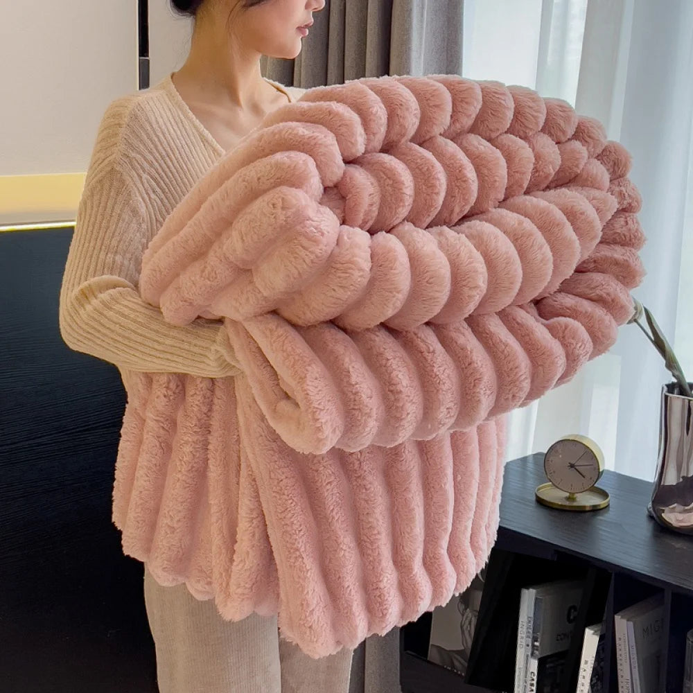 Soft Fluffy Throw Blanket 250GSM Warm Striped Bed Blanket for Winter