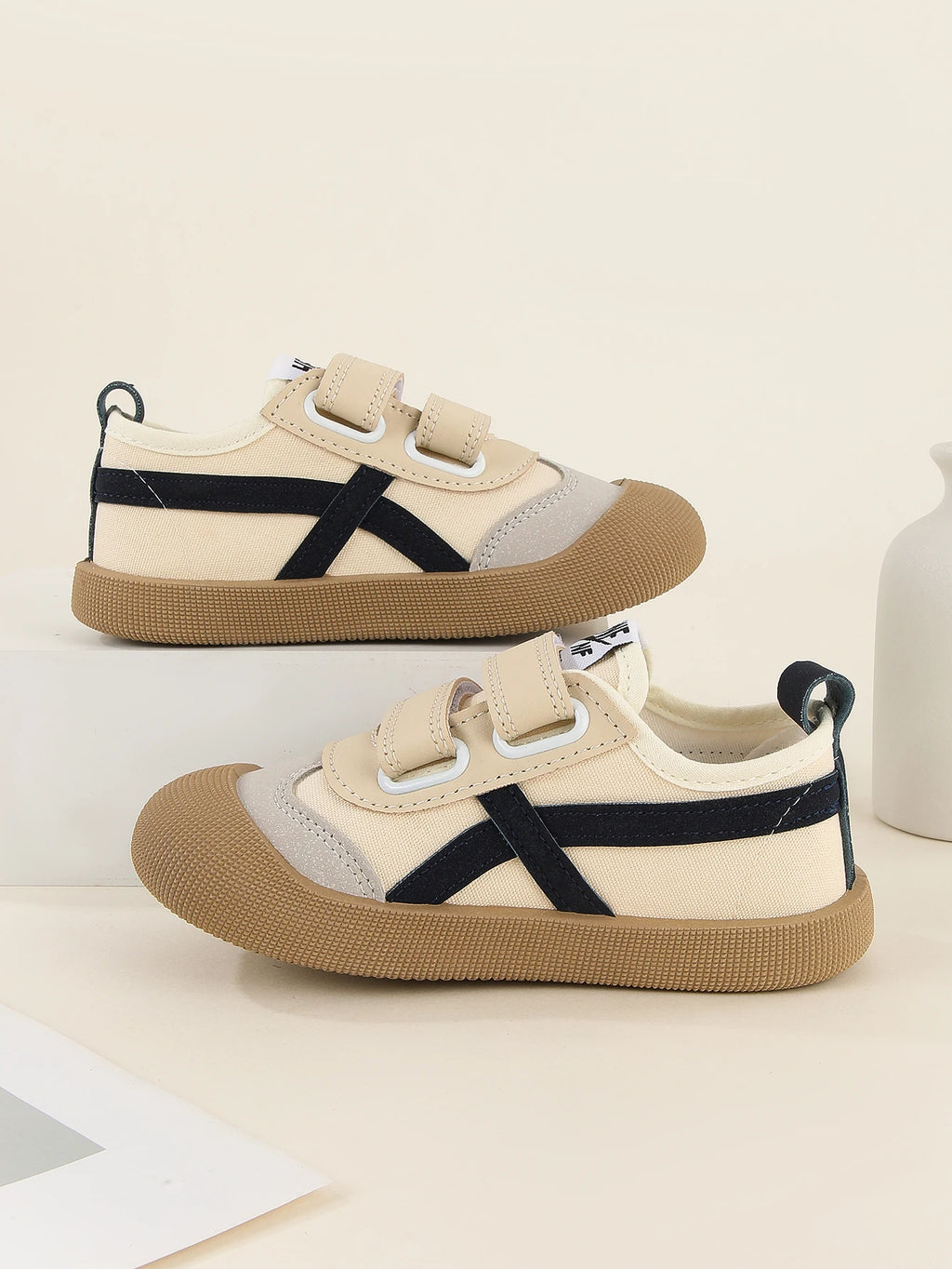 Girls Canvas Shoes Soft Sole Style Toddler Sneakers