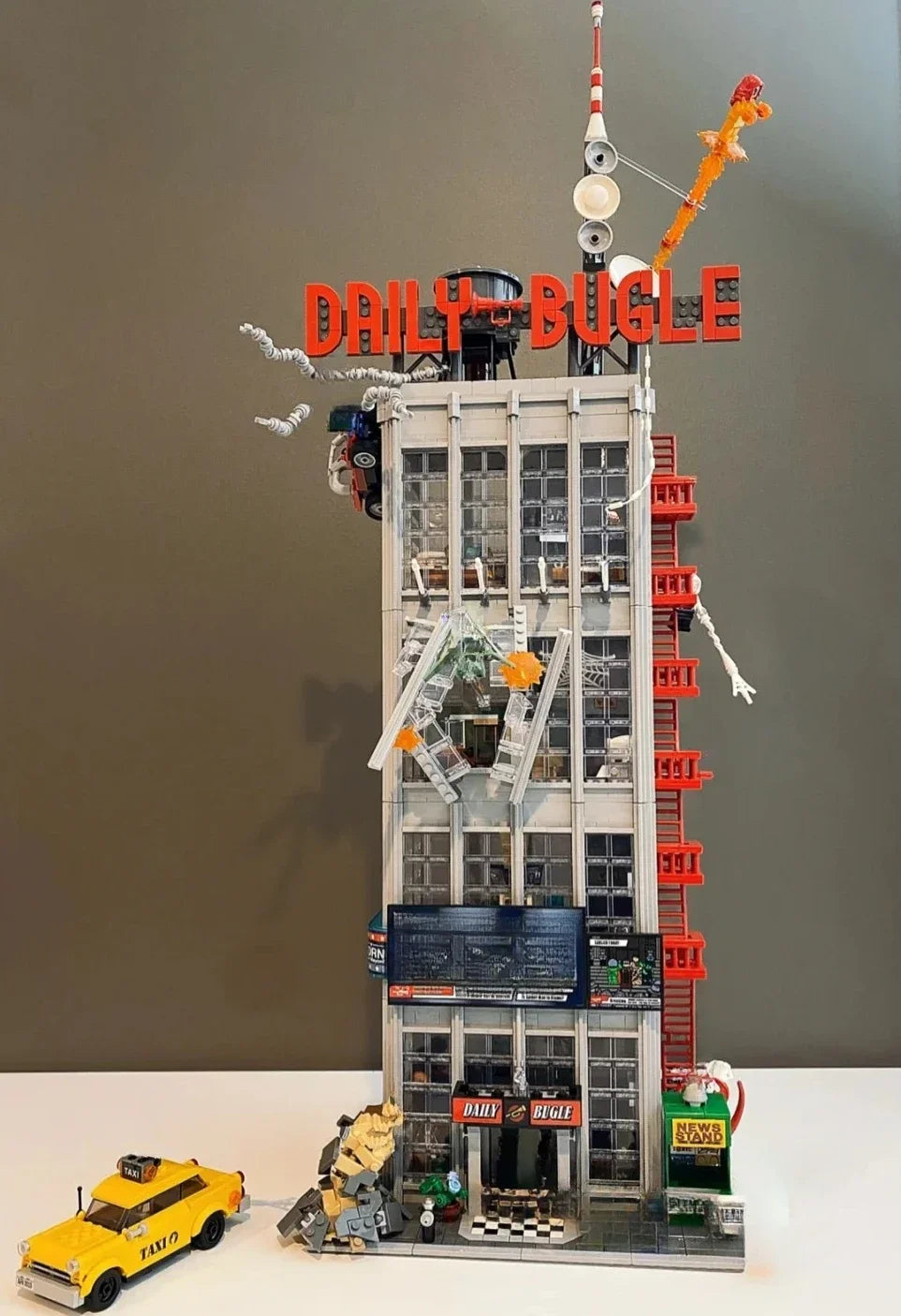 Daily Bugle Building Blocks Set – Compatible City Architecture Model Kit