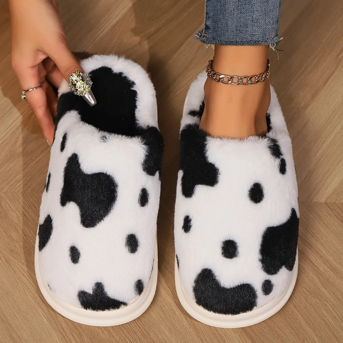 Cow Milk Fuzzy Slippers Women Winter Plush Soft Cozy Cartoon House Bedroom Shoes