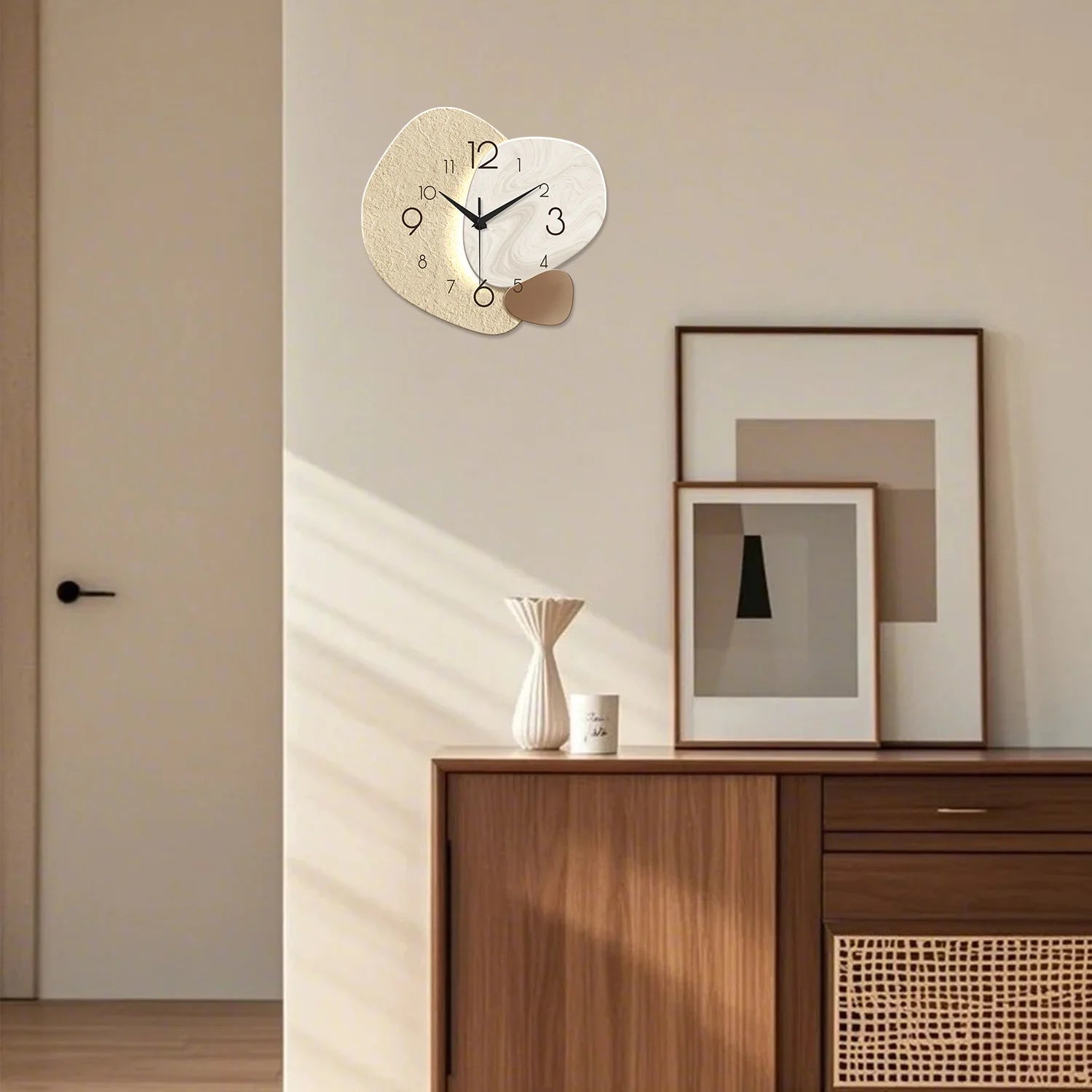Modern Wall Clock Silent Quartz Decorative Clock Living Room Bedroom
