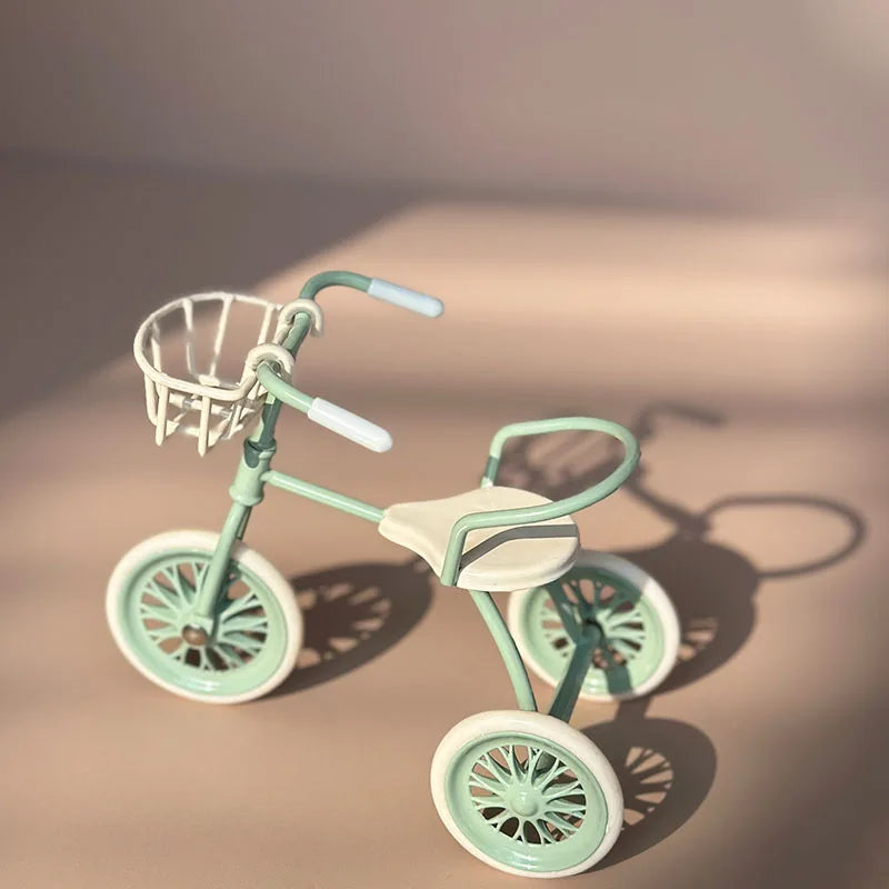 Miniature Iron Tricycle Realistic Bicycle Accessory Home Decor Gift