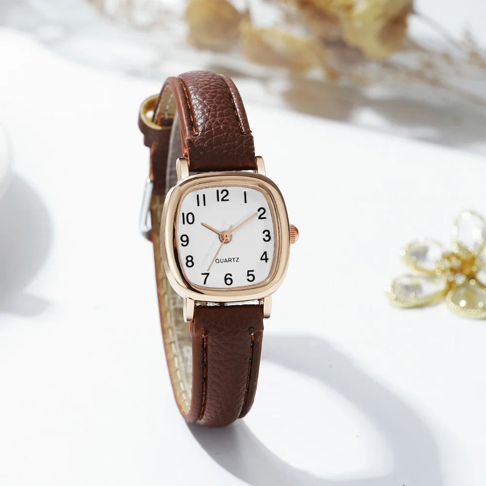 Women Quartz Leather Strap Fashion Wrist Watch