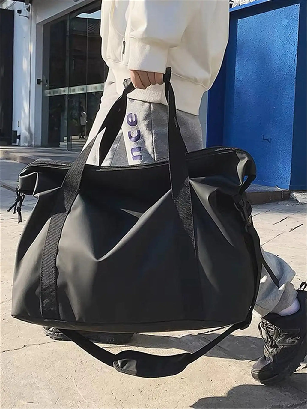 Large Capacity Travel Gym Bag Lightweight Crossbody Luggage Tote