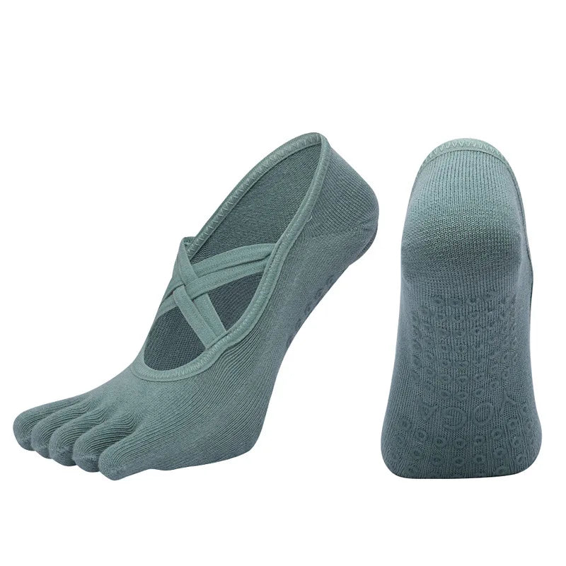 Women Anti Slip Pilates Five Toe Yoga Socks Silicone Grip Cotton Fitness Socks 1–4 Pairs