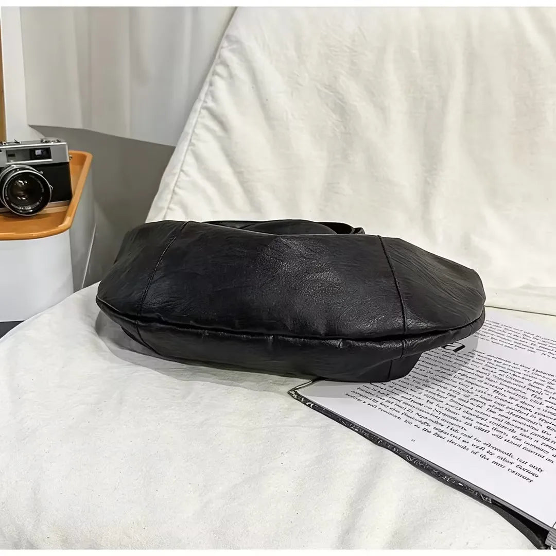 Men Dumpling Crossbody Bag