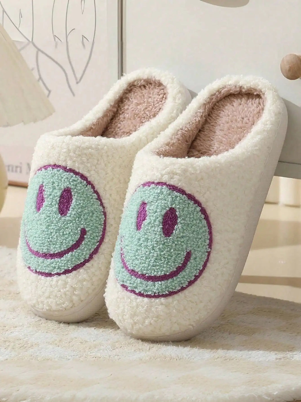 Cute Cartoon Plush Slippers Winter Warm Soft Indoor Home Shoes Non-Slip Thick Sole Cozy House Slippers for Women & Kids