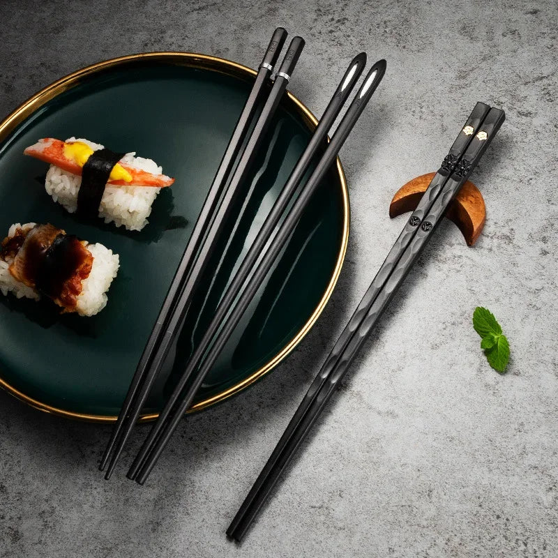 5 Pairs Japanese Non Slip Chopsticks Reusable Sushi Chopsticks Set for Home Restaurant and Hotel